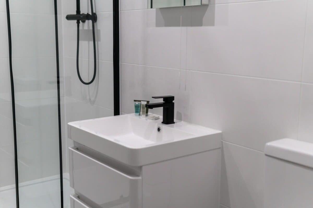 Contemporary 1 Bedroom Preston Apartment 외부 사진
